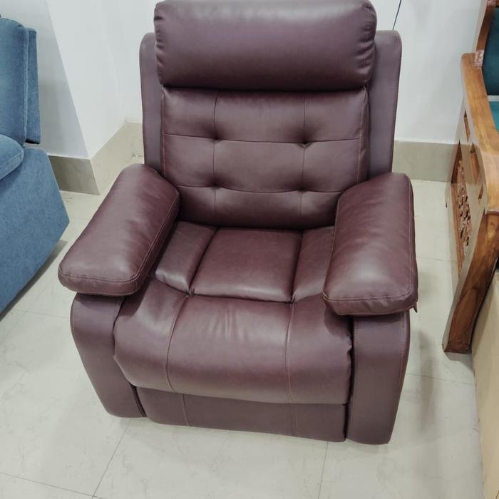 Single Seater Recliner — Furniture Mall, R.P.S. More, Bailey Road, Patna