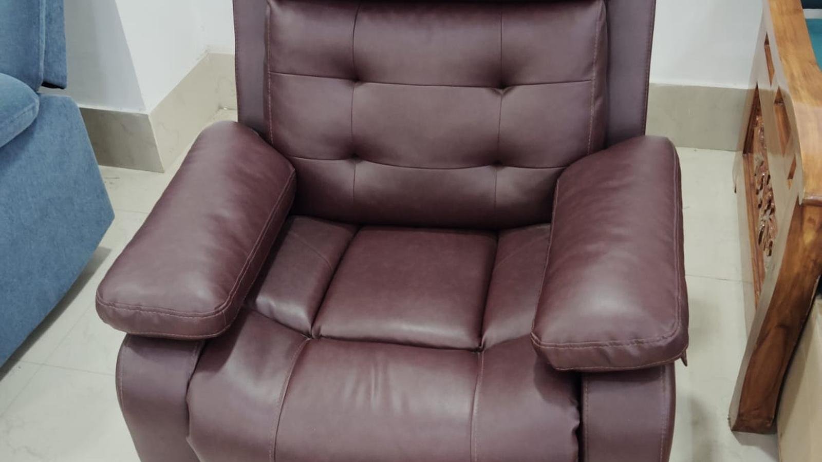 Chairs at Furniture Mall, Bailey Road, Patna